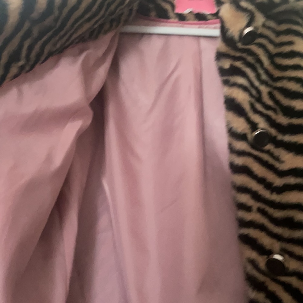 Kate Spade Fur coat - Picture 6 of 8